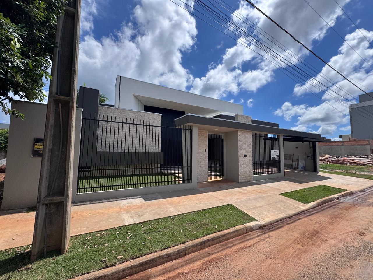 Residência contemporânea executada pela WRE Engenharia